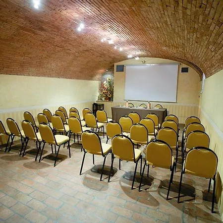 Rocca Conference Y Restaurante Bazzano
