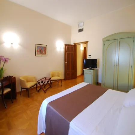 Hotel Rocca Conference Y Restaurante