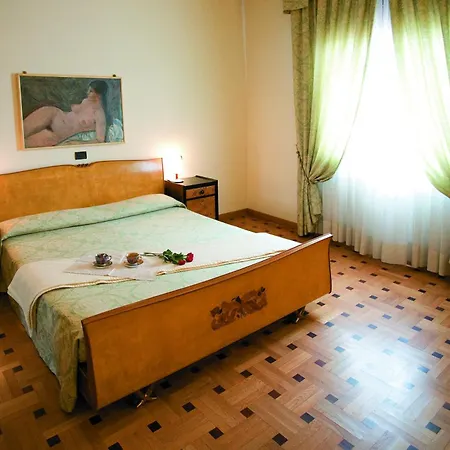 Rocca Conference Y Restaurante Hotel