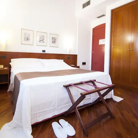 Rocca Conference Y Restaurante Hotel Bazzano