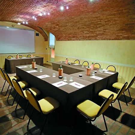 Rocca Conference Y Restaurante Hotel Bazzano