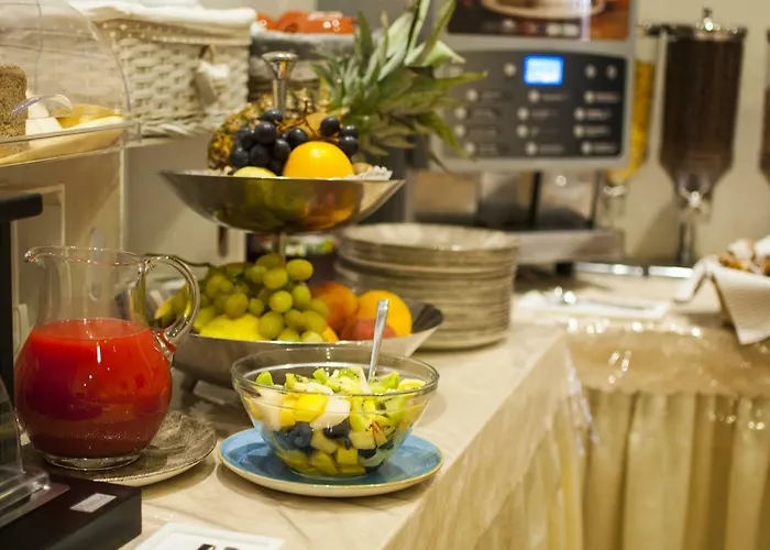 מלון Rocca Conference & Restaurant 4*