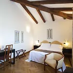 Rocca Conference & Restaurant 4*