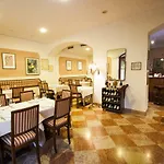Rocca Conference & Restaurant Hotel