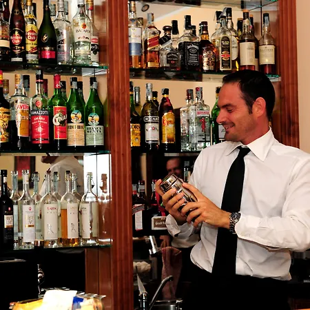 Hotel Rocca Conference & Restaurant 4*