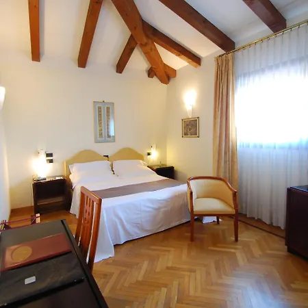 Hotel Rocca Conference & Restaurant Bazzano
