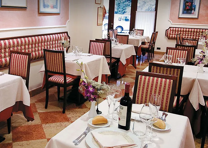 Otel Rocca Conference & Restaurant 4*