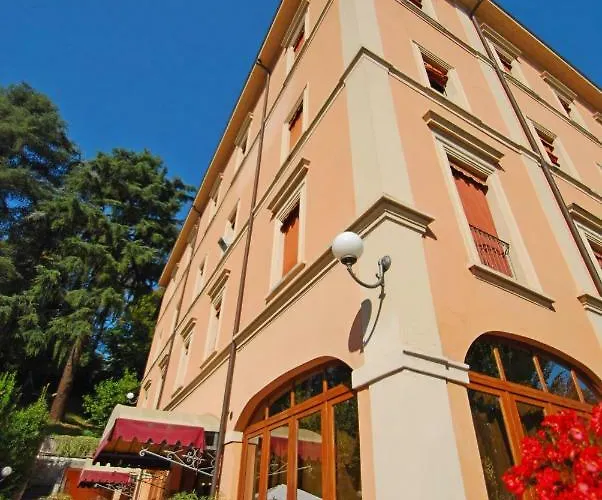 Otel Rocca Conference & Restaurant Bazzano